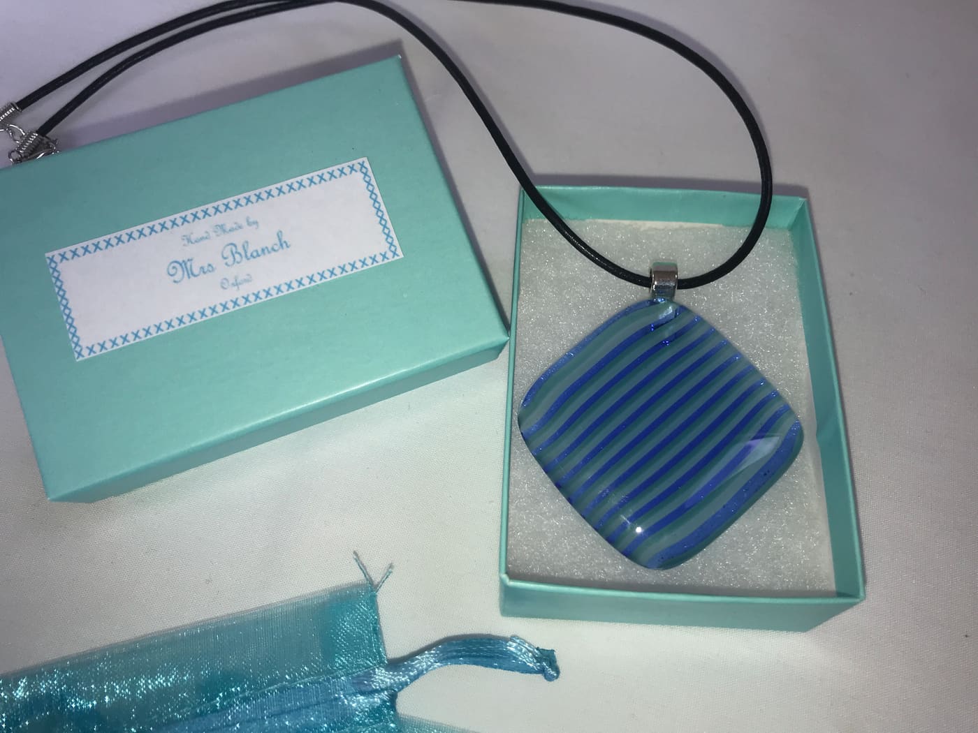 Pendants 13