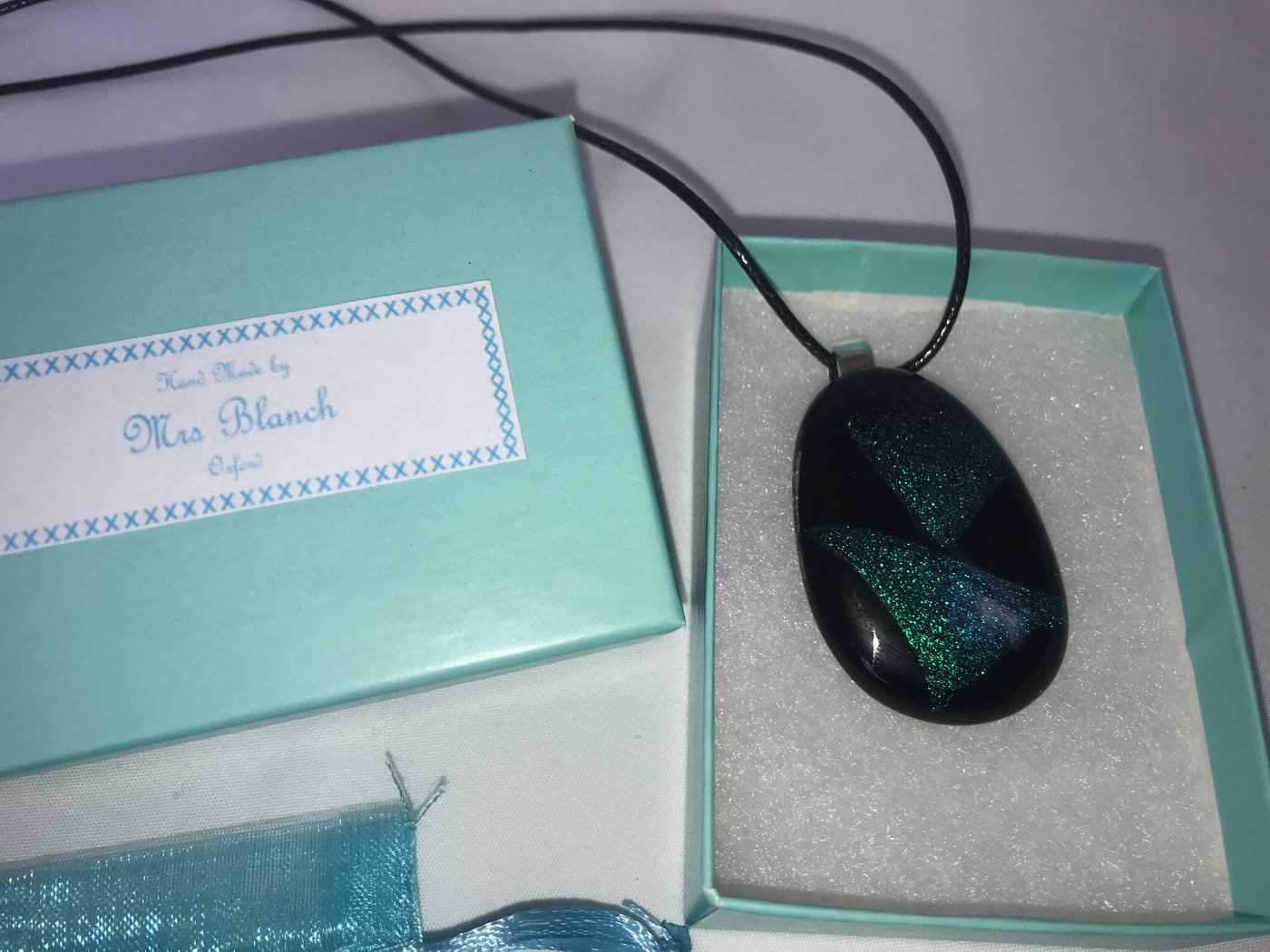 Pendants 9